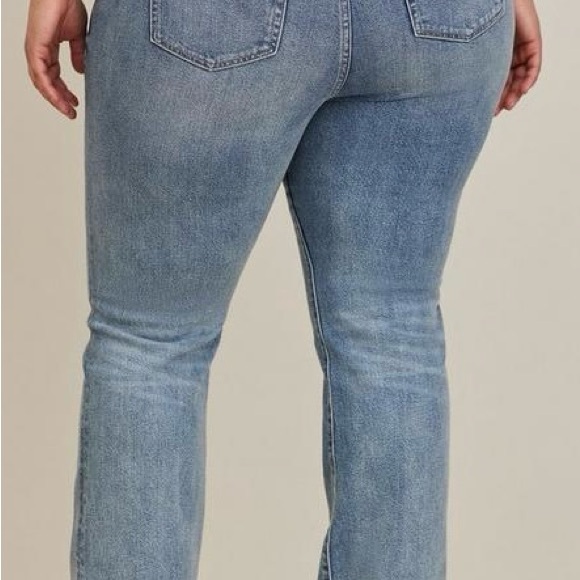 Torrid Perfect Slim Boot Classic Denim Mid-Rise Jean (16S) - Picture 4 of 8